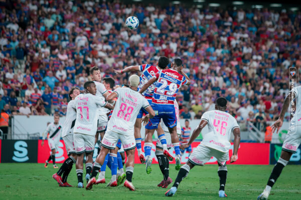 Fortaleza tem três jogadores expulsos contra o Vasco; dois receberam vermelho após o apito final 1 Fortaleza - Vasco - Série A - Arena Castelão