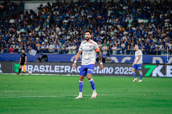 Lucero desfalca Fortaleza contra o Flamengo por suspensão 1 Lucero - Fortaleza - Cruzeiro - Mineirão - Brasileirão - Série A