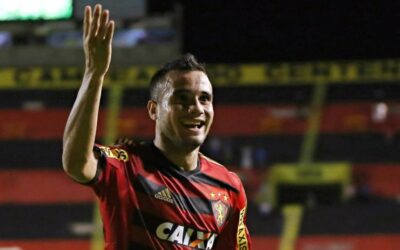 Ex-Sport, Náutico, Ceará e Bahia, atacante Maikon Leite anuncia aposentadoria