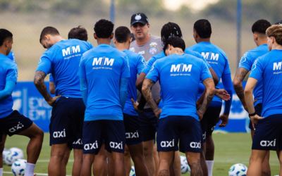 Com três retornos, Bahia faz último treino de olho no Grêmio; veja provável time