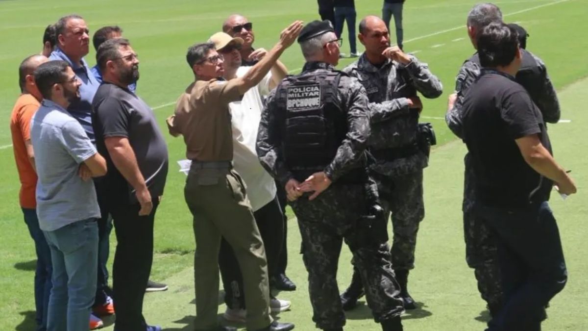 Comitiva do Sport visita Arena de Pernambuco para operação de jogo contra o Flamengo