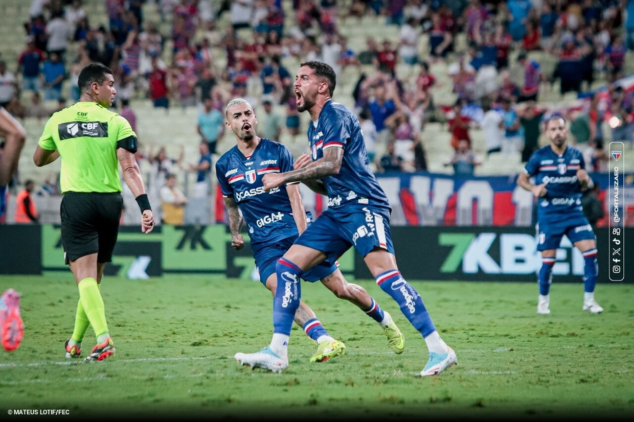 Fortaleza critica atuação da arbitragem em empate com o Grêmio: “Profunda indignação” 1 Fortaleza - Grêmio - Matheus Pereira