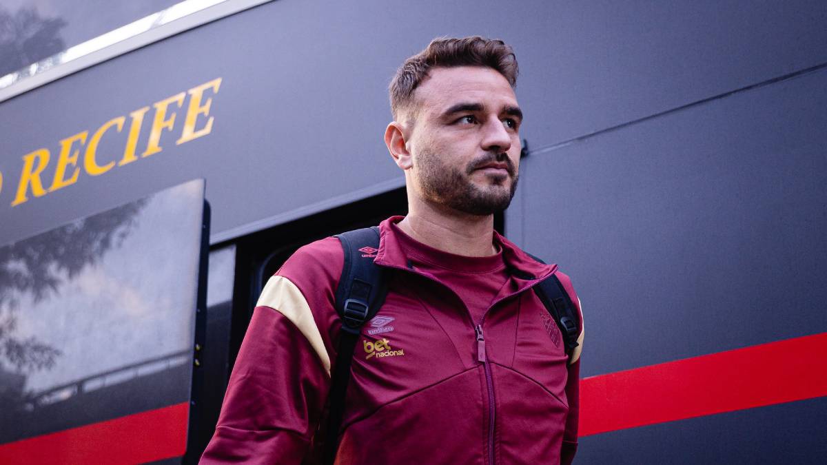 Gabriel Vasconcelos critica postura do elenco após derrota do Sport para o Juventude: “Não tem como jogar futebol sem alma”