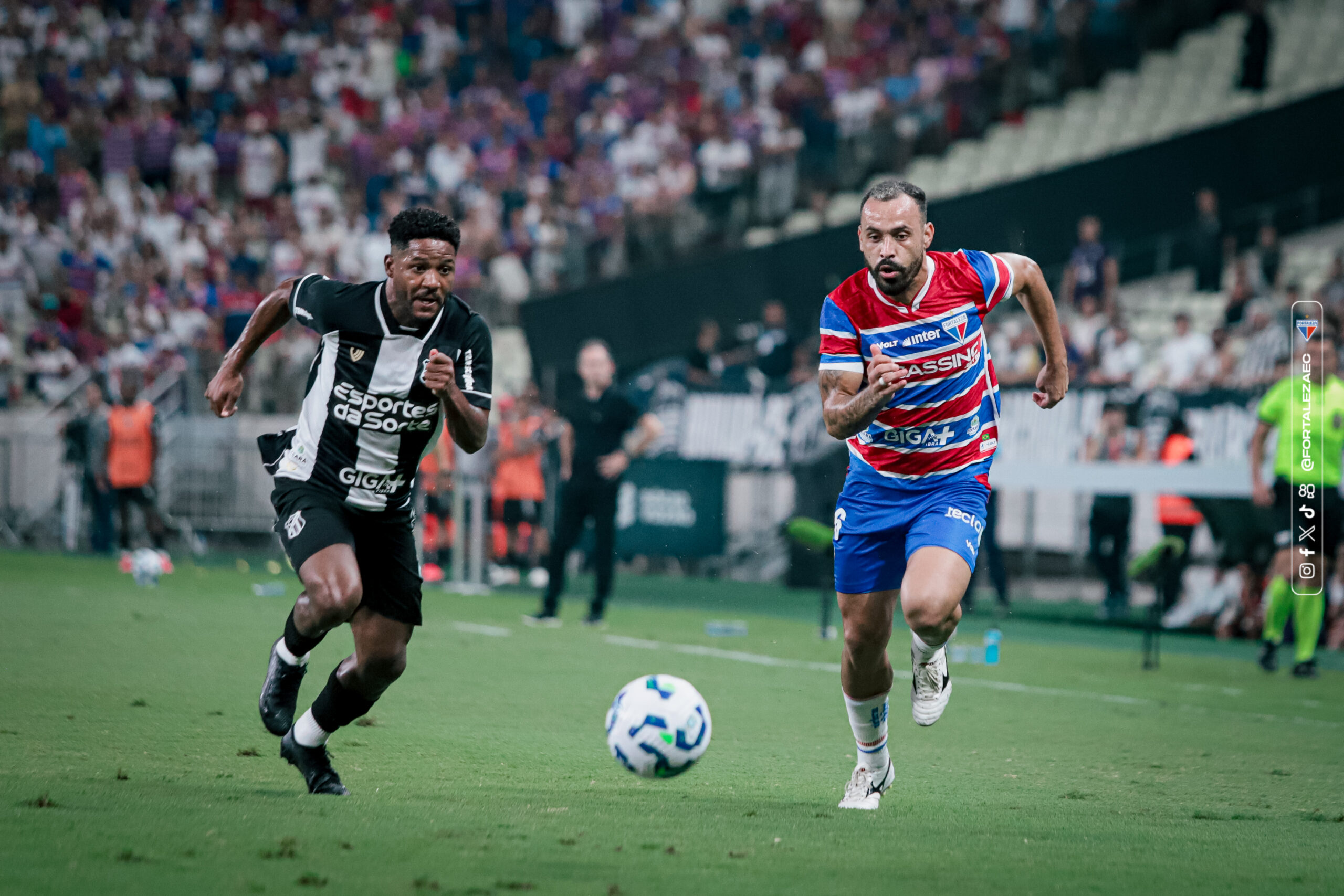 Em jogo disputado, Ceará e Fortaleza empatam na Arena Castelão pela Série A