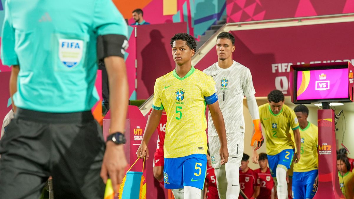 Dirigente do Sport vai ao Catar acompanhar Zé Lucas e aguarda propostas pelo volante