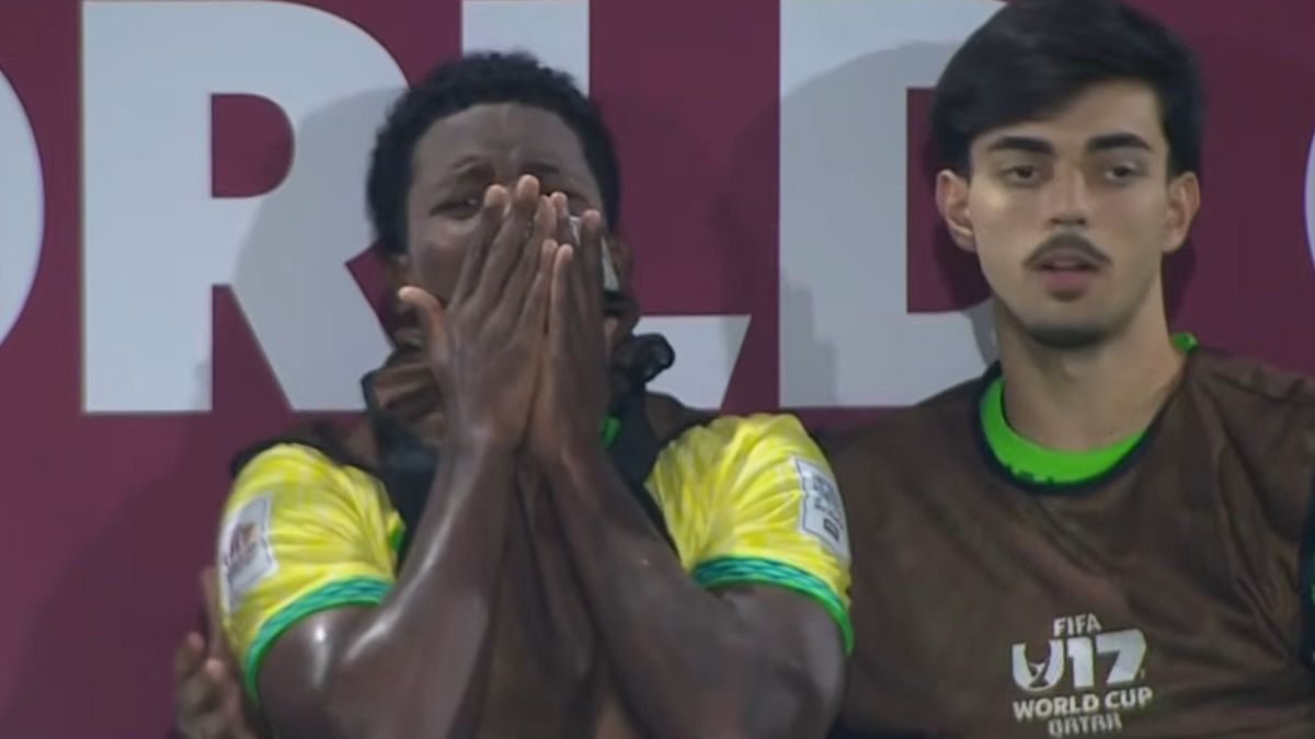 Pênalti de Zé Lucas e brilho do goleiro: Brasil supera expulsão, vence Paraguai nas penalidades e vai às 8ªs do Mundial Sub-17 2 Jogador do Bahia deixa gramado chorando.