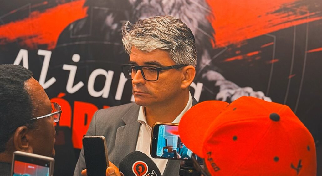 Vitória: Defensor da SAF, Marcone Amaral oficializa chapa da oposição para as eleições