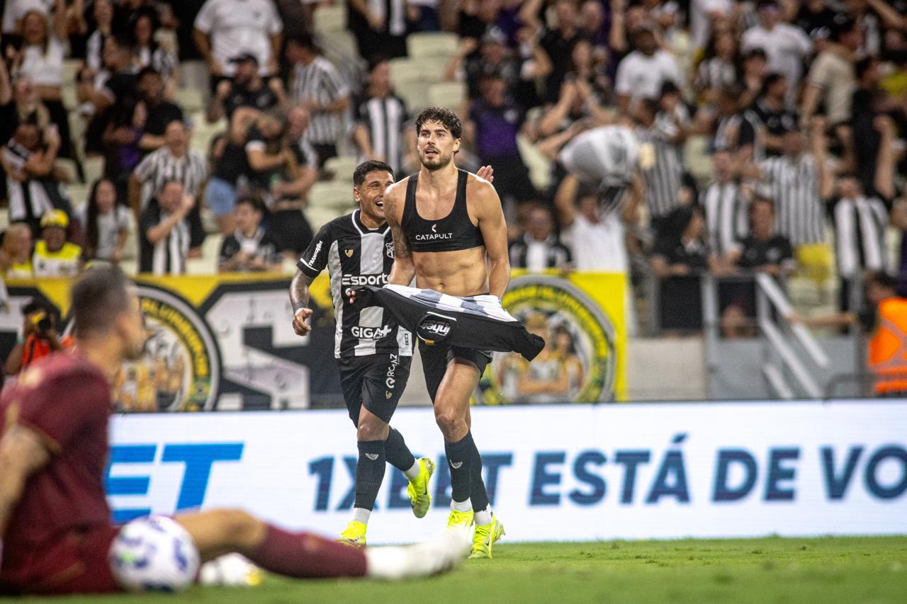 Pedro Raul volta a marcar pelo Ceará após três partidas e celebra: “Eu preciso disso”