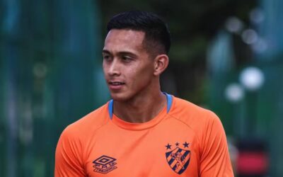 Sem convencer na Ilha, Rodrigo Atencio tem futuro indefinido no Sport e saída é considerada pelo Staff