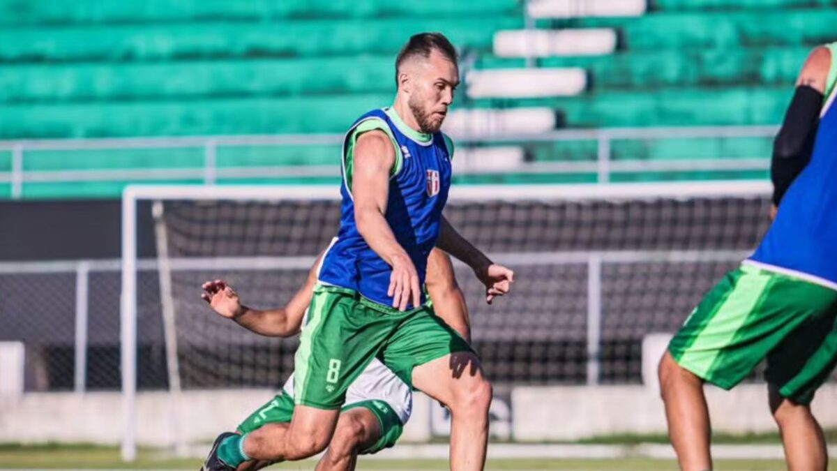 Lagarto oficializa a contratação do volante Lucas Bessa, ex-Santa Cruz