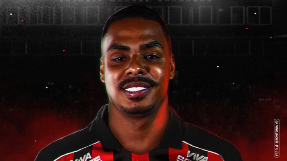 Vitória oficializa contratação do volante Caíque Gonçalves, ex-Ceará