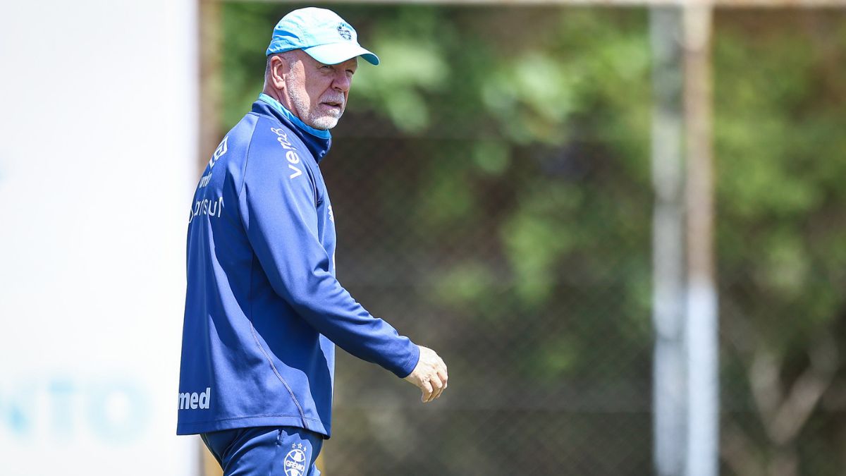 Grêmio terá três desfalques para duelo contra o Sport na Ilha do Retiro