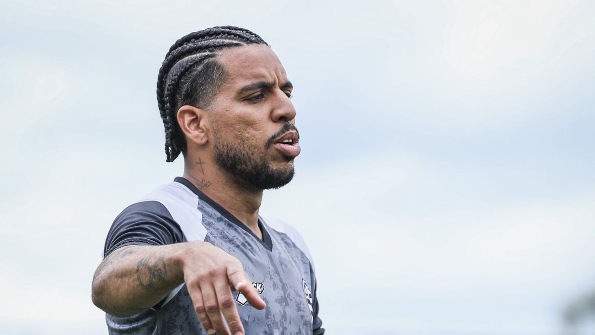 Náutico contrata lateral-esquerdo Yuri Silva, ex-Athletic-MG