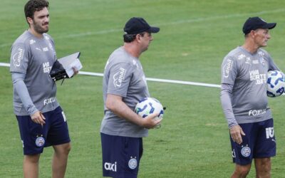 Bahia encerra preparação para decisão contra o Fluminense antes de viagem para o RJ; veja provável time
