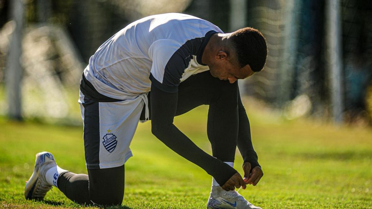 De volta após empréstimo, Ciel fala sobre preparação e projeta 2026 do CSA: “Conseguir nossos objetivos”