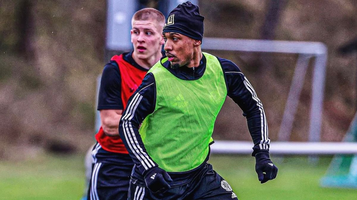 CSA negocia a contratação do meia Renato Pitbull, que estava no futebol sueco