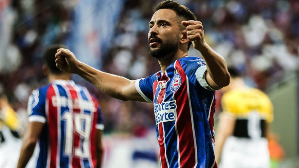 De contrato renovado, Everton Ribeiro tem Bahia como 2º time com mais jogos disputados na carreira