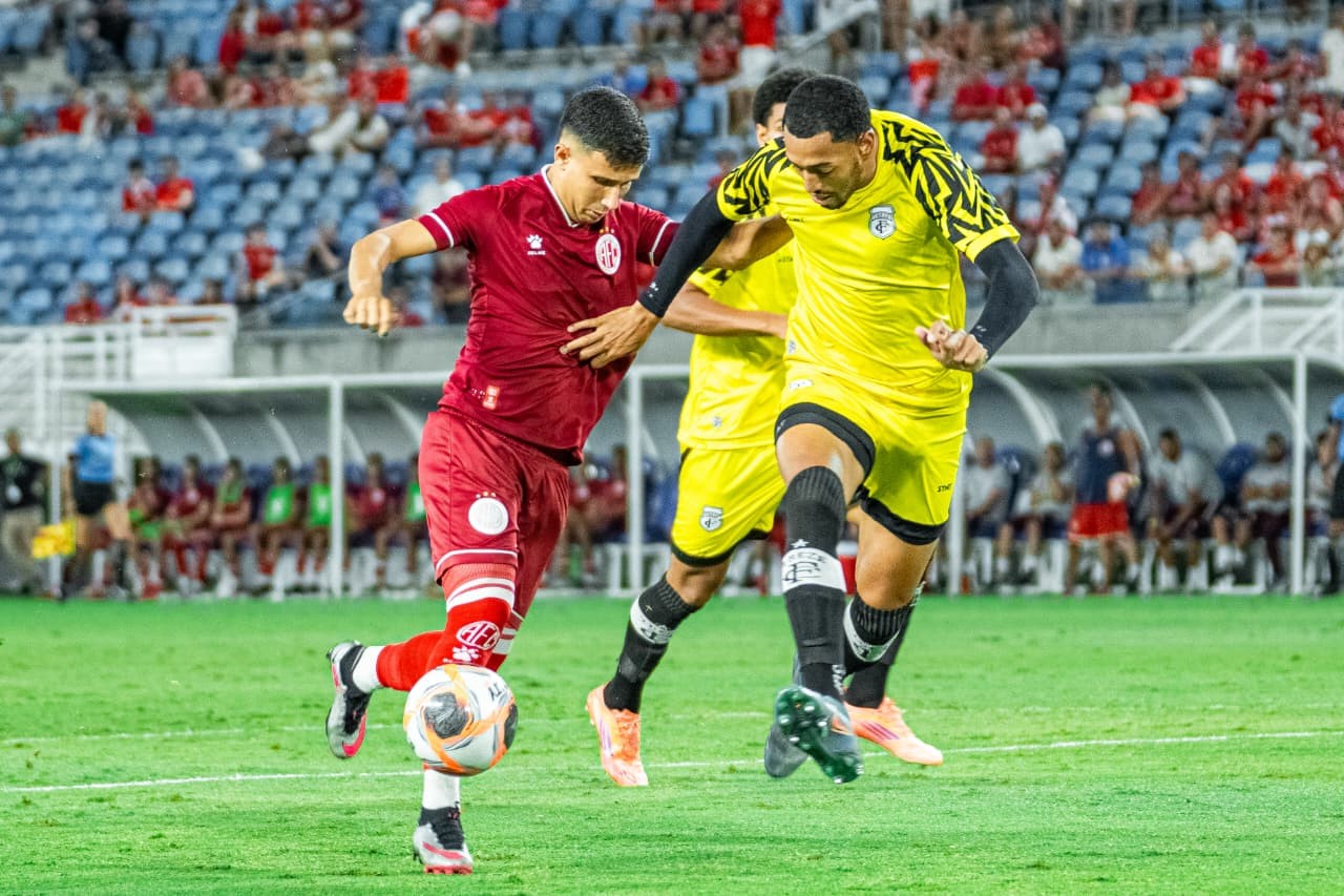 Com o quarto goleiro como titular, América-RN vence o Treze no amistoso da pré-temporada
