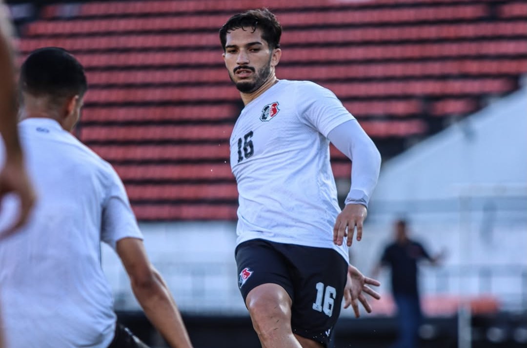 Andrey - Volante - Santa Cruz