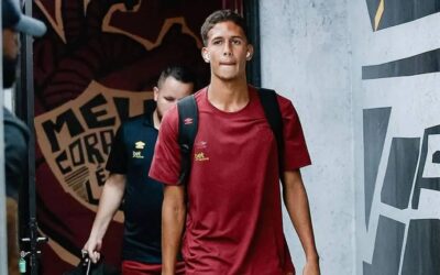 Sport oficializa venda de Riquelme ao Botafogo; negócio liquida dívidas antigas e rende dois reforços por empréstimo