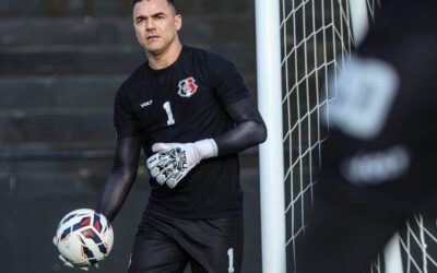 Santa Cruz: Goleiro Felipe Alves rescinde através da Justiça e saída é oficializada no BID da CBF