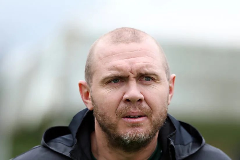 “Nossa missão é construir um ambiente vencedor”, diz Mozart como novo treinador do Ceará