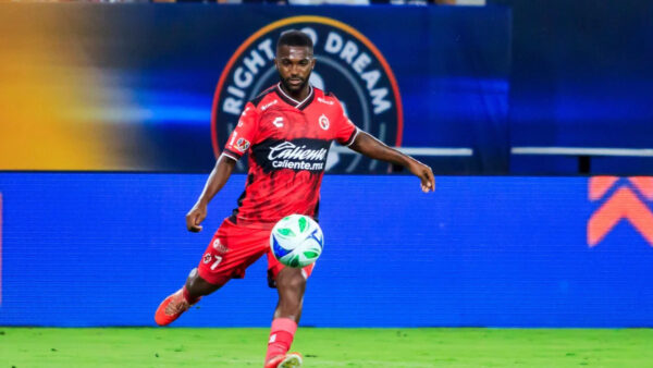 Vitinho - Tijuana - Fortaleza