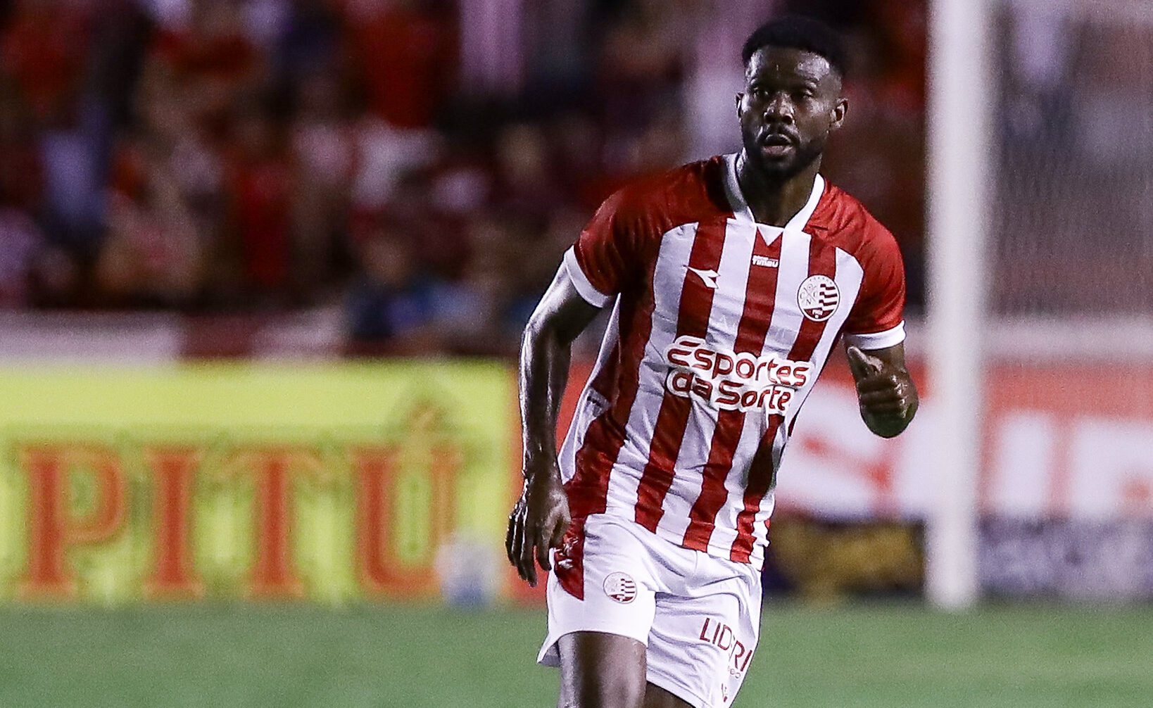 Técnico do Náutico destaca versatilidade do time e fala sobre rodagem no elenco durante o Pernambucano 2 Igor Fernandes - Zagueiro/Lateral - Náutico