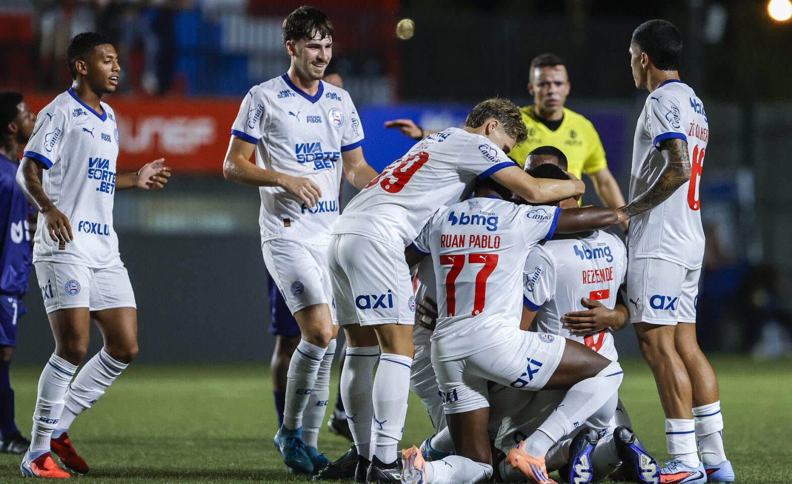 Bahia é superior e vence o Bahia de Feira na Arena Cajueiro pelo Baianão 2 Bahia de Feira x Bahia - Baiano 2026