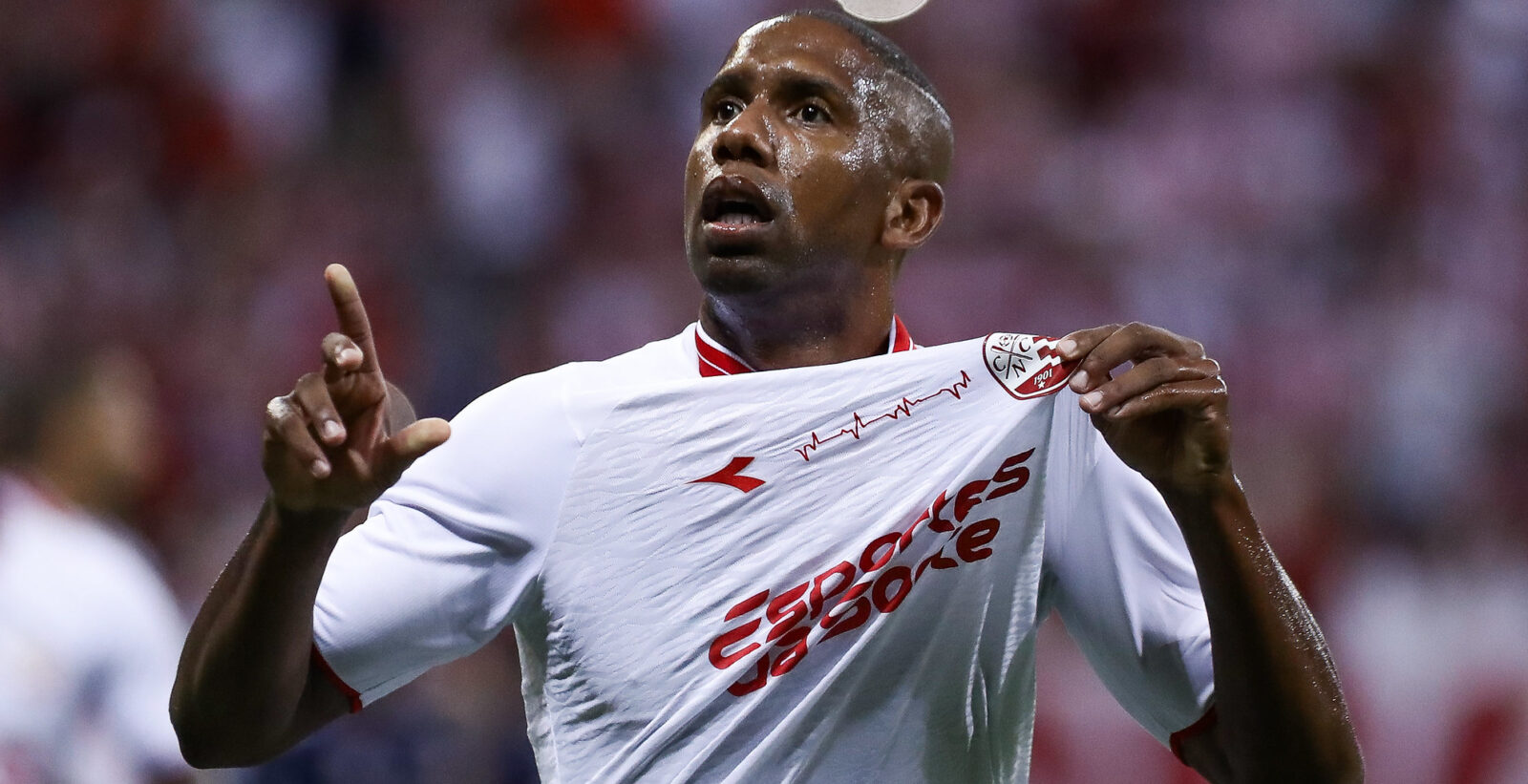 Guilherme dos Anjos valoriza reação do Náutico e revela cobrança sobre desempenho tático de Jonas Toró 2 Jonas Toró - Atacante - Náutico