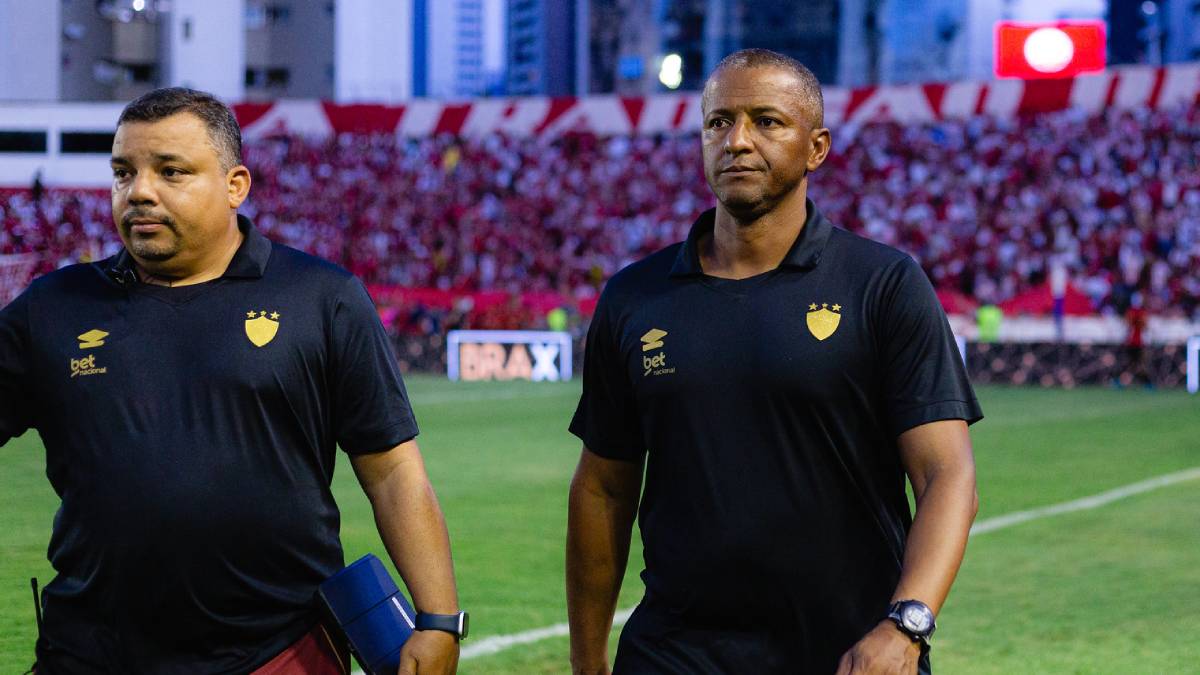 Apesar da derrota do Sport para o Náutico, técnico valoriza aprendizado: “Ninguém deixou de se doar”