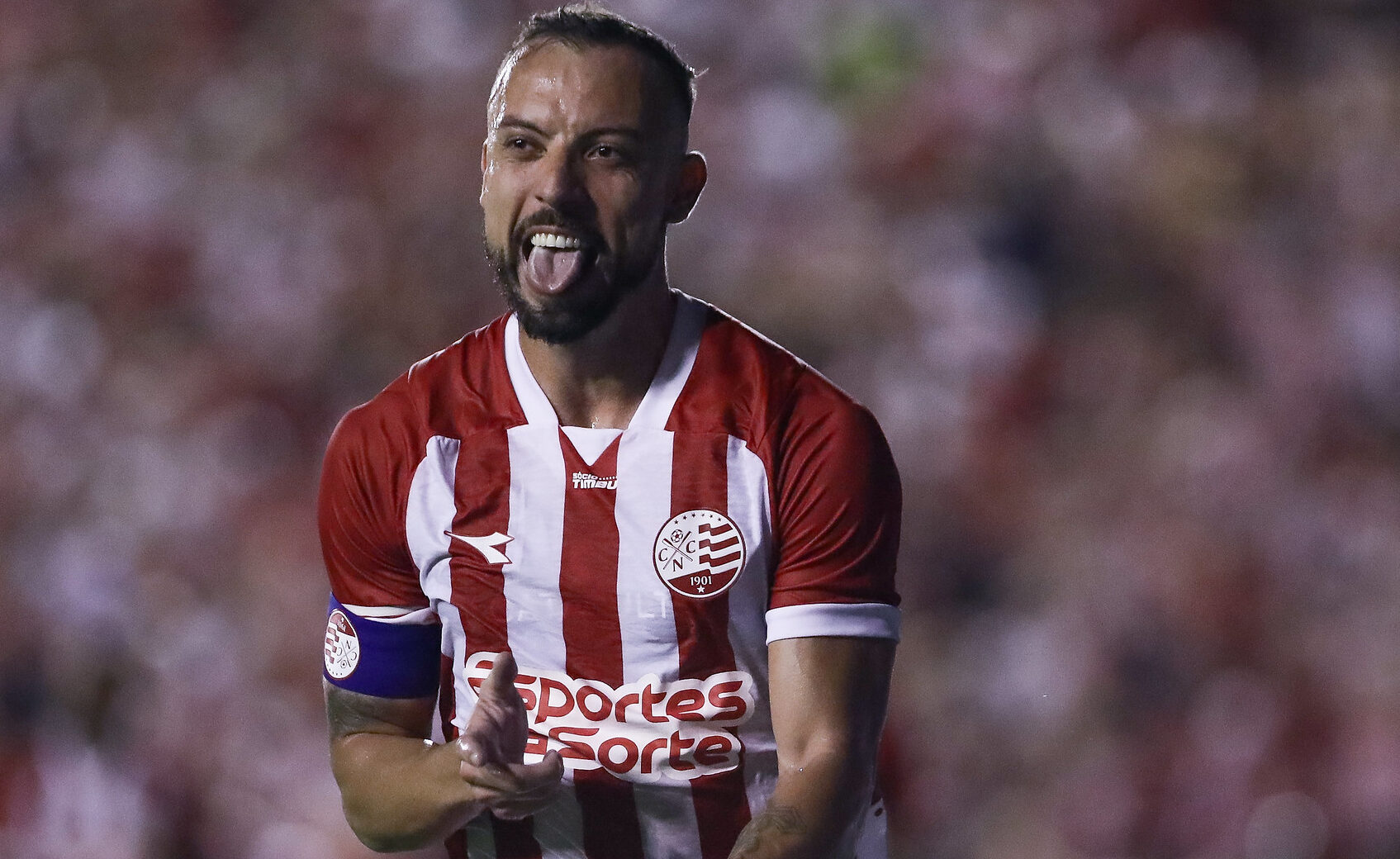 Paulo Sérgio - Centroavante - Náutico