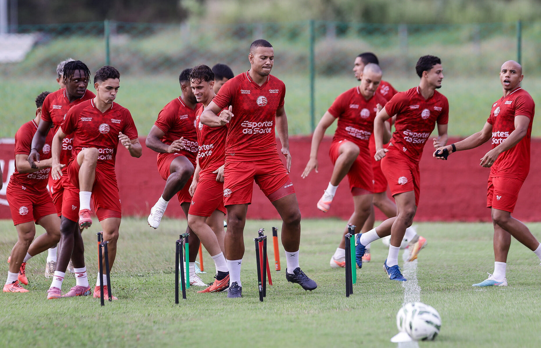 Náutico avalia mudanças no time titular para o jogo contra o Jaguar no Pernambucano