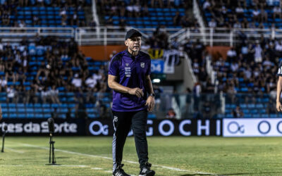 Mozart elogia volume ofensivo do Ceará em goleada no Cearense: “Saio satisfeito”