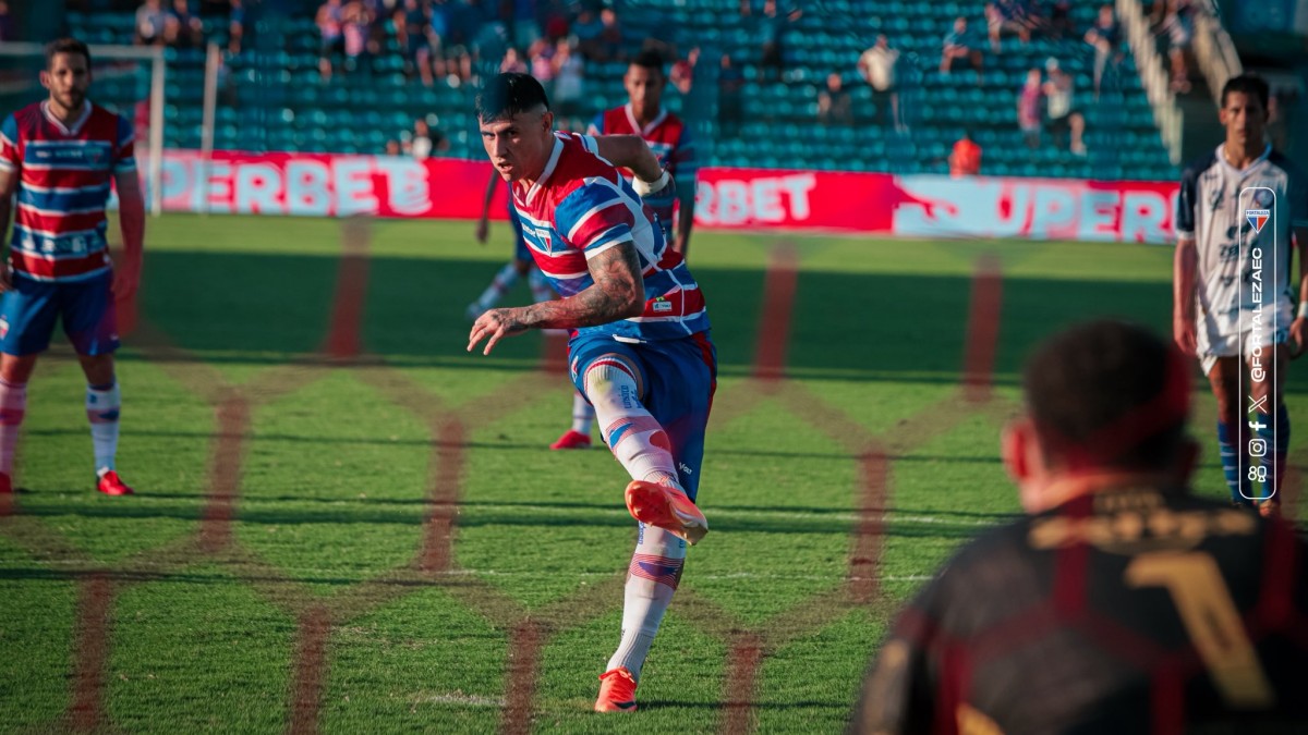 Mesmo com um a mais em boa parte do jogo, Fortaleza apenas empata com Iguatu pelo Cearense