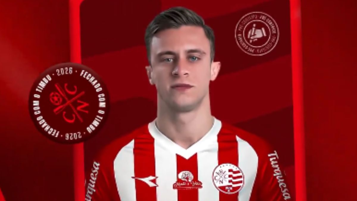 Náutico confirma a contratação do atacante Felipe Saraiva