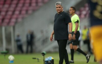 Técnico do Santa Cruz assume culpa por derrota para o Retrô e promete escalação diferente diante do Náutico