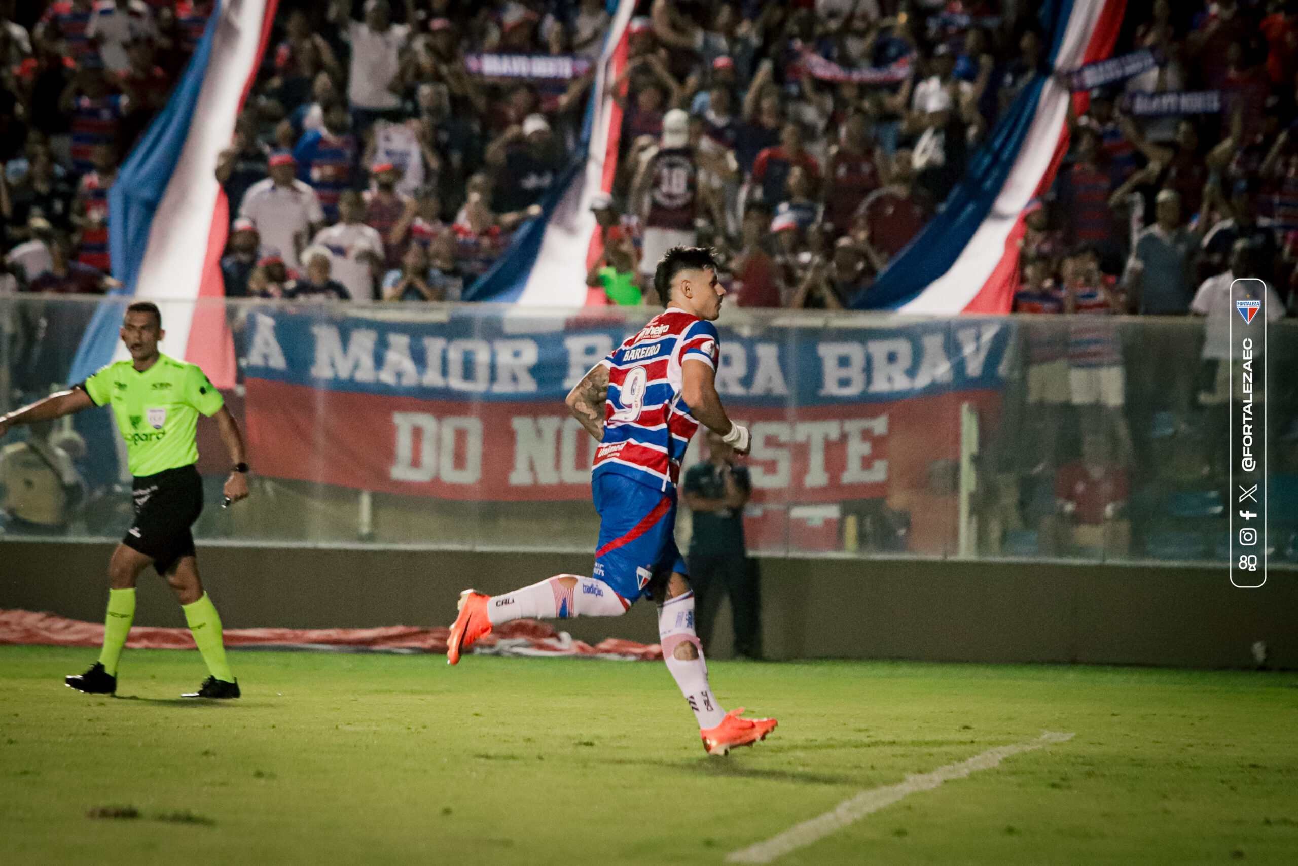 Em jogo morno, Fortaleza vence Floresta com gol de cavadinha pela segunda fase do Cearense