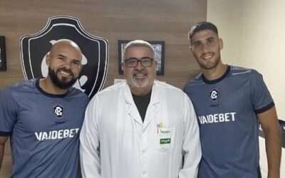 De saída do Fortaleza, Zé Welison aparece com camisa do Remo antes de ser anunciado