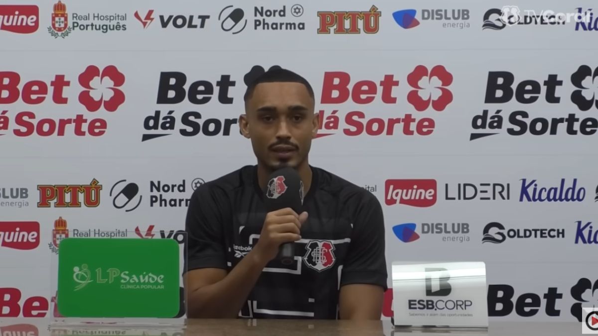 Eurico vê ‘jogo equilibrado’ do Santa Cruz em amistoso e mira estreia no Pernambucano: “Estamos no caminho certo”