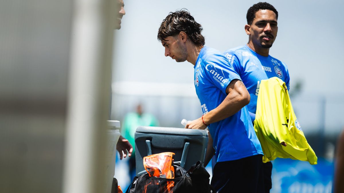 Ceni promete retorno de titulares do Bahia contra o Galícia e elogia Román: “Impressionante fisicamente”