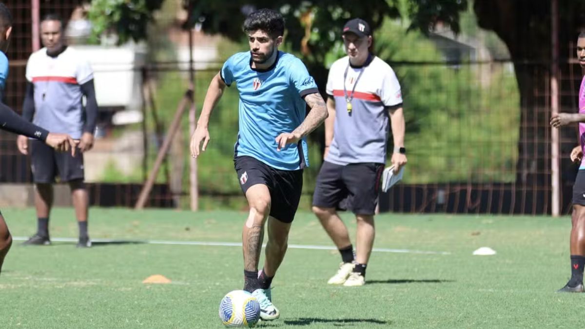 Atacante está próximo de ser anunciado pelo Santa Cruz.