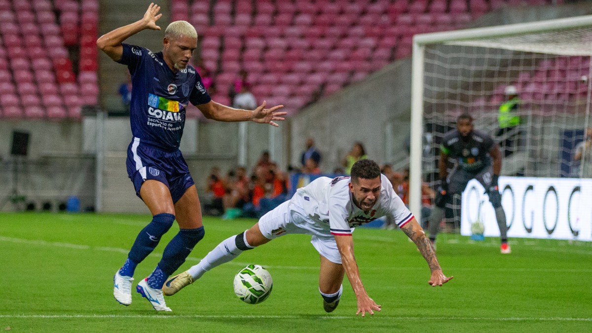 Santa Cruz atualiza situação do DM e Renato deve ser desfalque contra o Jaguar