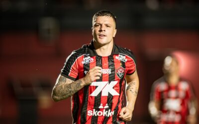 Jamerson, Kayzer e Camutanga desfalcam o Vitória contra o Palmeiras