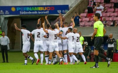 Com placar feito no 1º tempo, Santa Cruz vence o Decisão e larga bem no Campeonato Pernambucano 2026