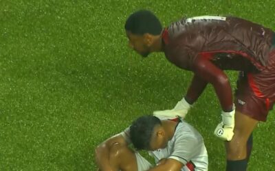 Vitória faz grande jogo contra o Palmeiras, mas é prejudicado pela arbitragem, perde nos pênaltis e está eliminado da Copinha