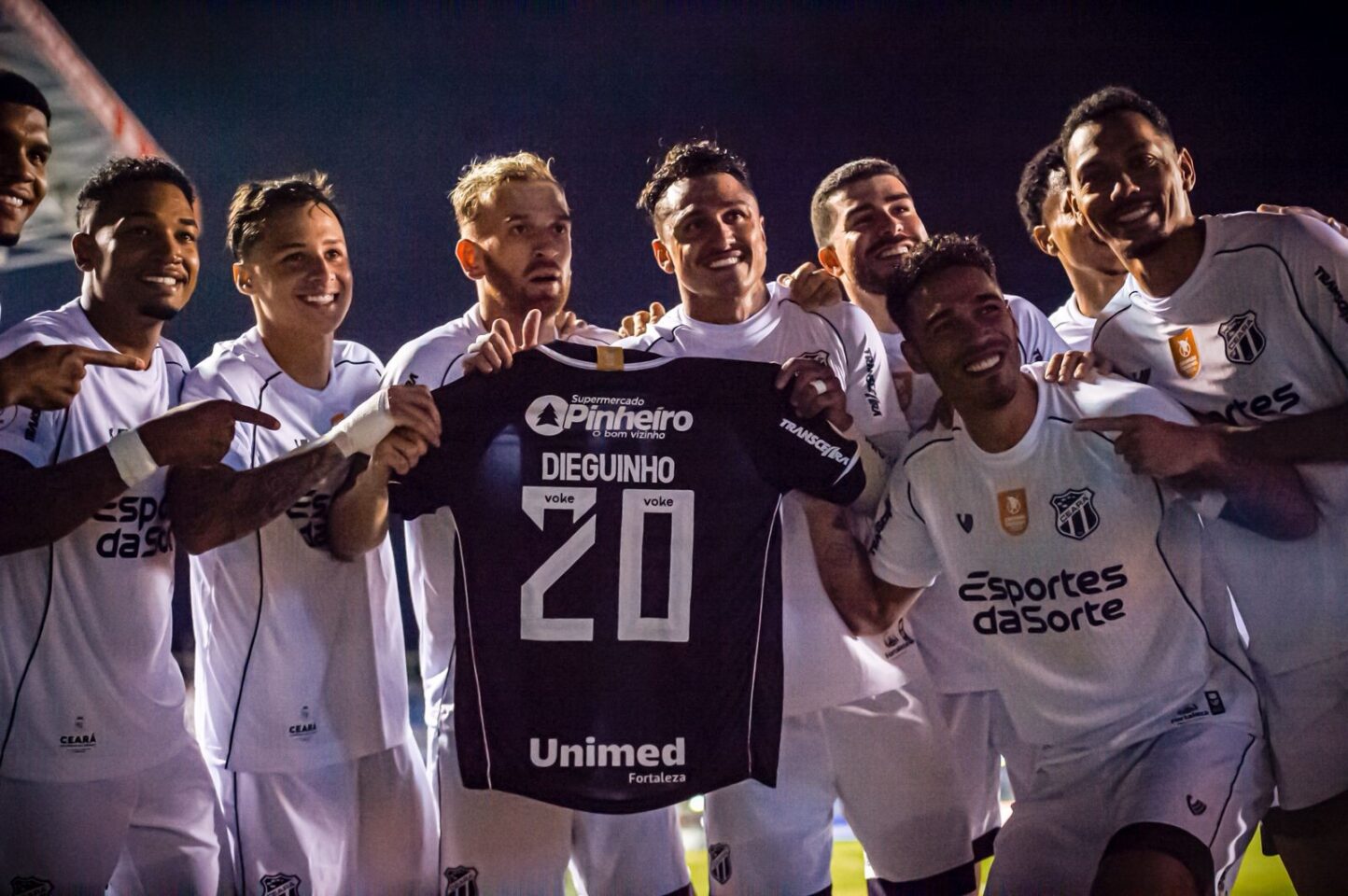 Com dois de Vina, Ceará goleia do Tirol e encerra primeira fase do Cearense na liderança do Grupo B 1 Ceará - Cearense 2026