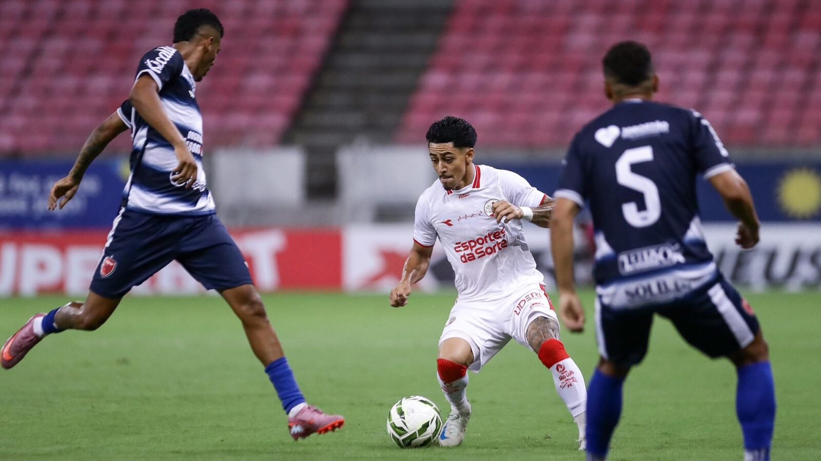 Com 1° tempo arrasador, Náutico goleia o Jaguar e mantém 100% de aproveitamento no Pernambucano 1 Dodô - Meia - Náutico