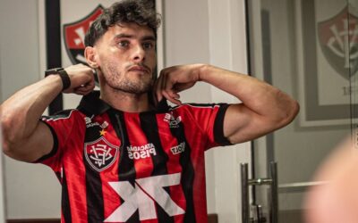Vitória: Emmanuel Martínez é regularizado e fica à disposição para estrear no Ba-Vi