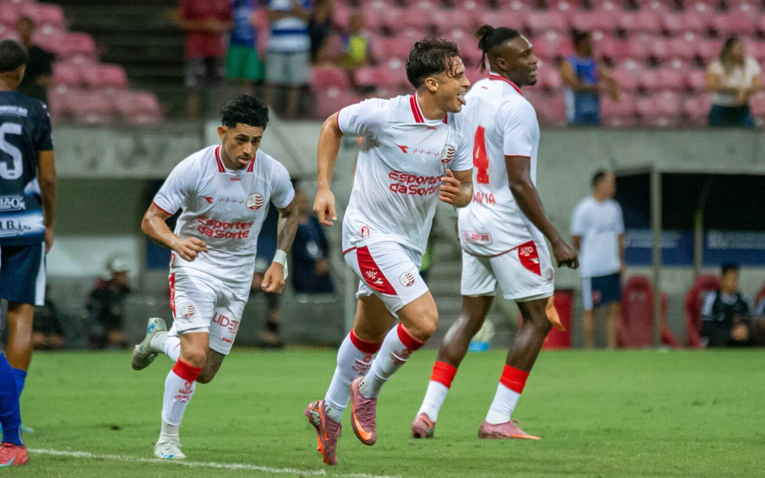 Com 1° tempo arrasador, Náutico goleia o Jaguar e mantém 100% de aproveitamento no Pernambucano 2 Jaguar x Náutico - Pernambucano 2026